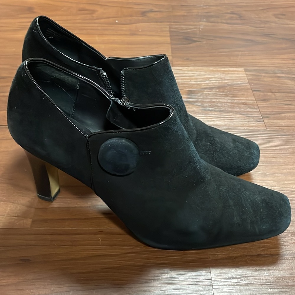 Franco Sarto Black Ankle Booties!